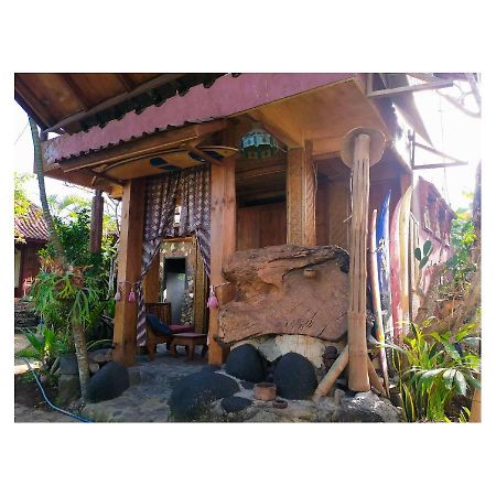 Bali Bungalow Medewisurf-Homestay Airsatang Exterior foto