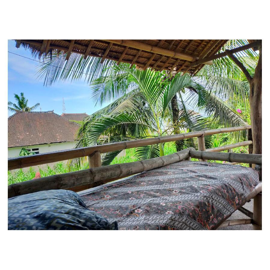 Bali Bungalow Medewisurf-Homestay Airsatang Exterior foto